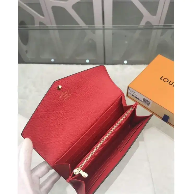Bags LV 19T1L0507 0601